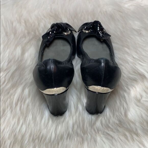 Stuart Weitzman Black Heels Sz 7 Narrow Width - Picture 3 of 6